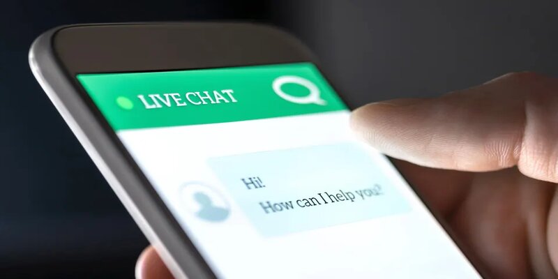 Liên hệ qua livechat